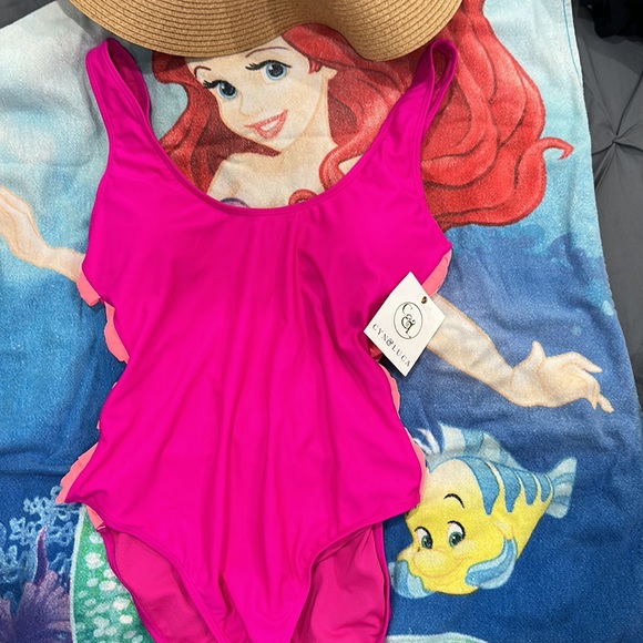 Cyn&Luca one piece swim suit. Hot Pink with 4 neon orange bows on each sidesXLG - Picture 3 of 7